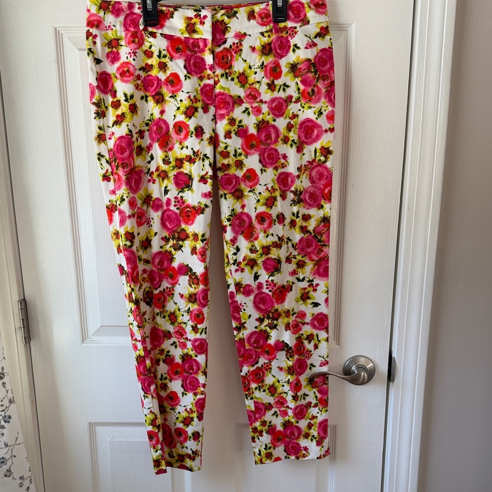 Ann Taylor Pink and Yellow Floral Cropped Jeans